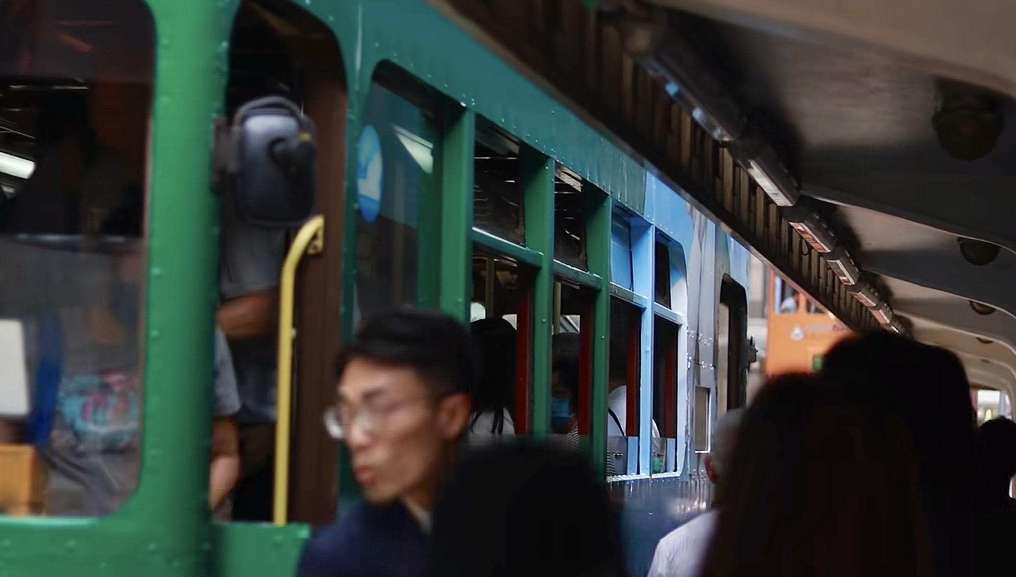 中环世界封面